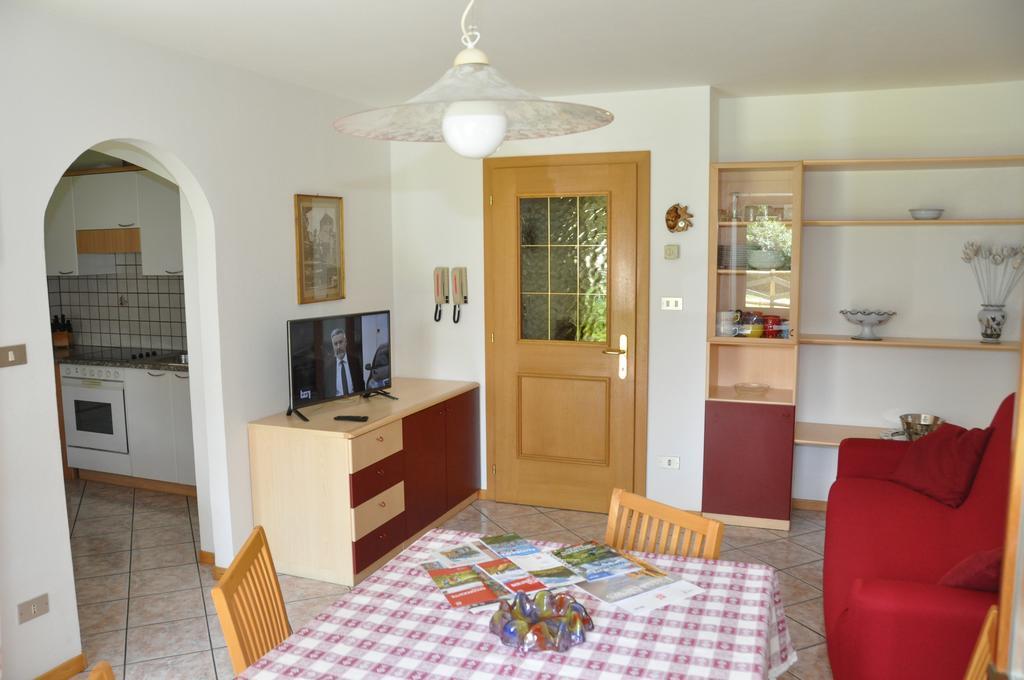 Casa Guido E Laura Appartement Pozza di Fassa Buitenkant foto
